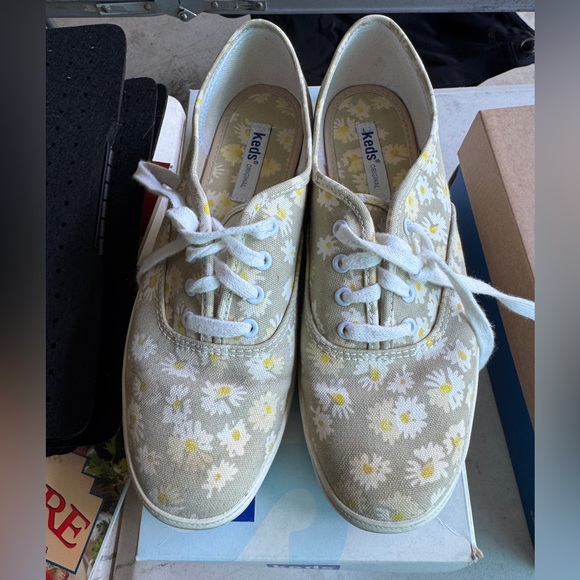 Keds Shoes - Keds Daisy Sneakers
